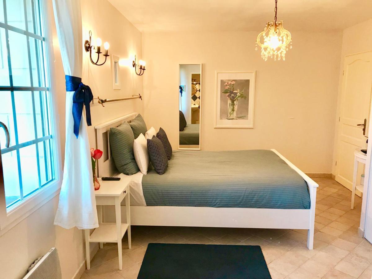 Luzillé Sans Souci Bed And Breakfast Luxe Heated Pool And Restaurant מראה חיצוני תמונה