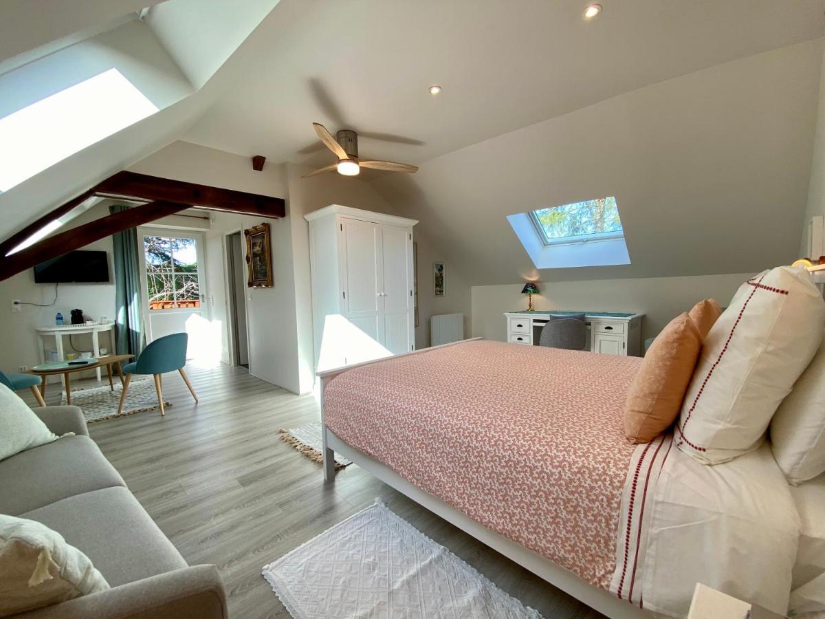 Luzillé Sans Souci Bed And Breakfast Luxe Heated Pool And Restaurant מראה חיצוני תמונה
