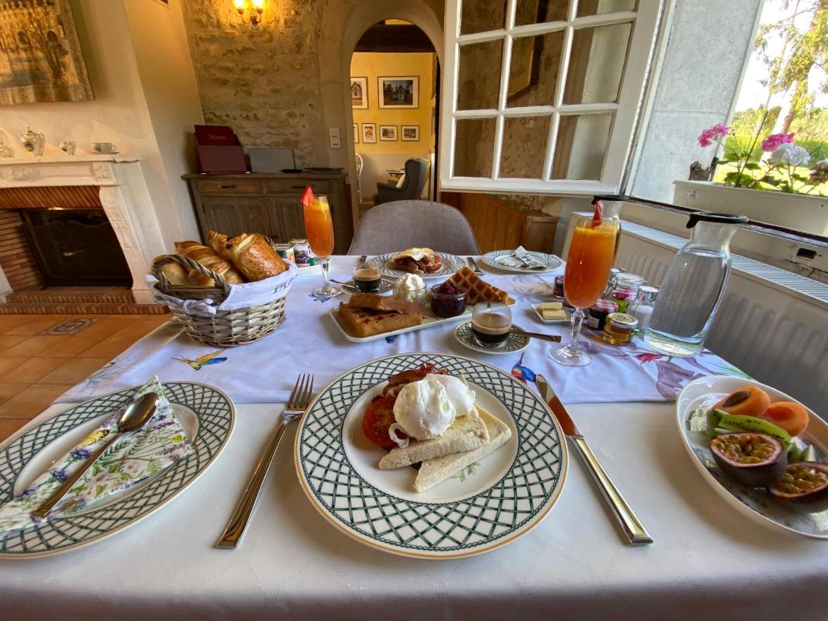 Luzillé Sans Souci Bed And Breakfast Luxe Heated Pool And Restaurant מראה חיצוני תמונה