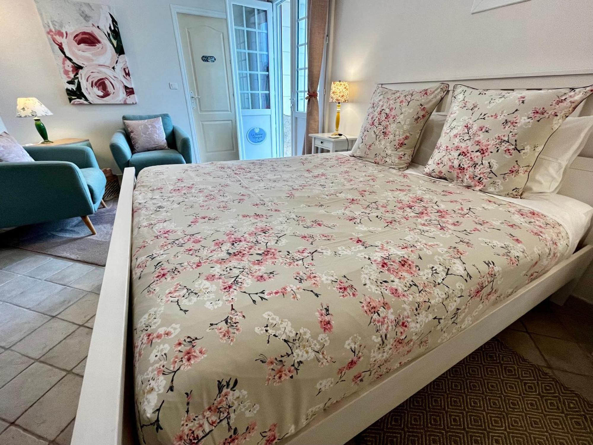 Luzillé Sans Souci Bed And Breakfast Luxe Heated Pool And Restaurant מראה חיצוני תמונה