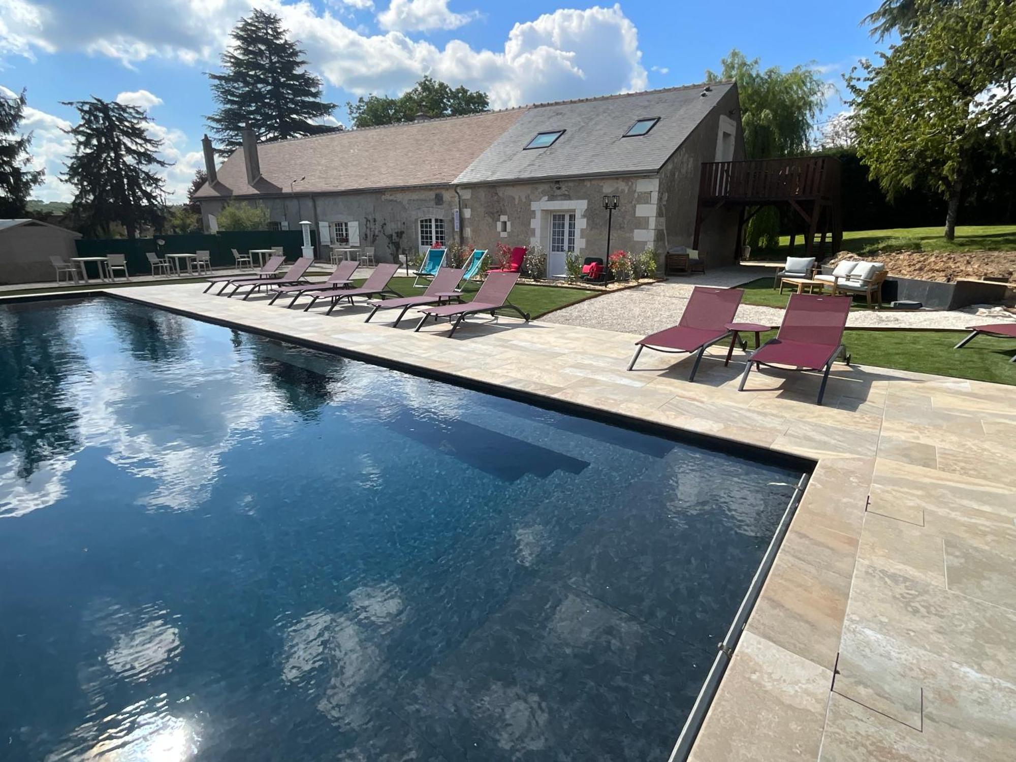Luzillé Sans Souci Bed And Breakfast Luxe Heated Pool And Restaurant מראה חיצוני תמונה